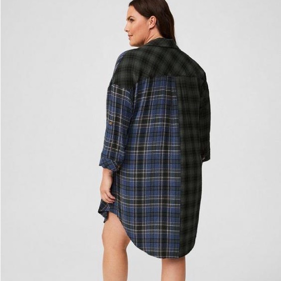 Torrid Flannel Gauze Oversized Shacket Size 4X - Picture 2 of 8